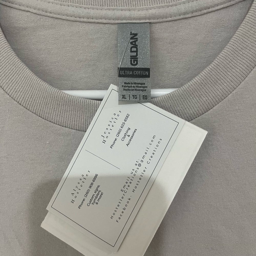 Gildan NWT Thankful Mama Short Sleeve Tee size XL - Picture 3 of 4